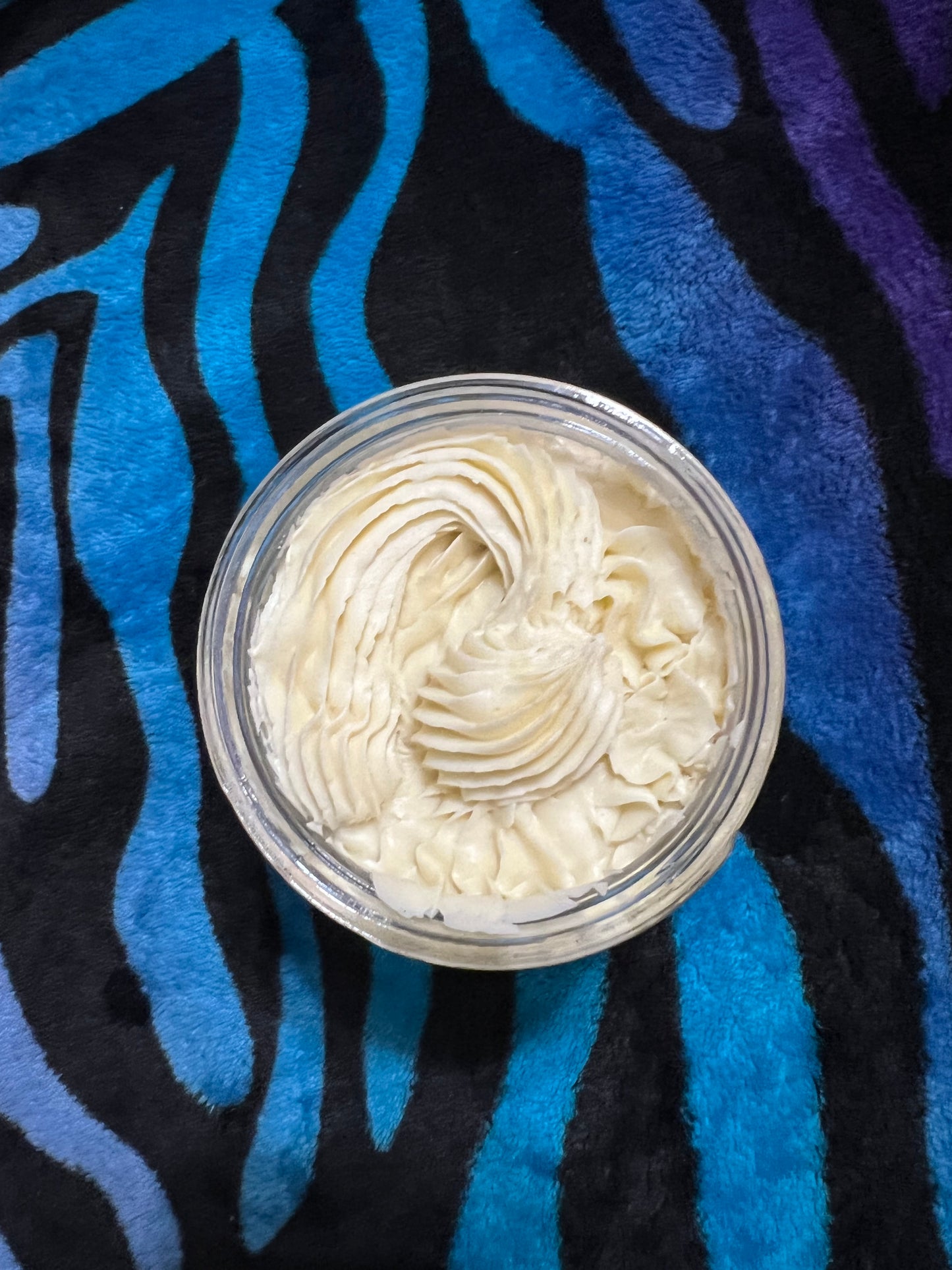 Organic white Shea butter (peppermint)